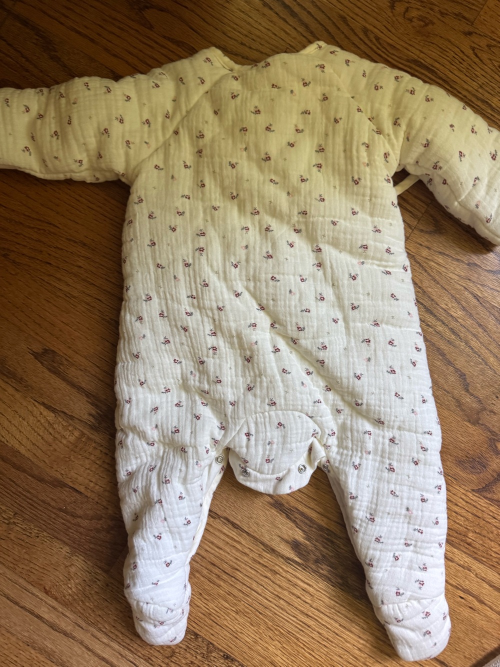 Zara Cream Muslin Footed One-Piece with Tiny Pink Floral Print 3-6 months - Picture 5 of 5
